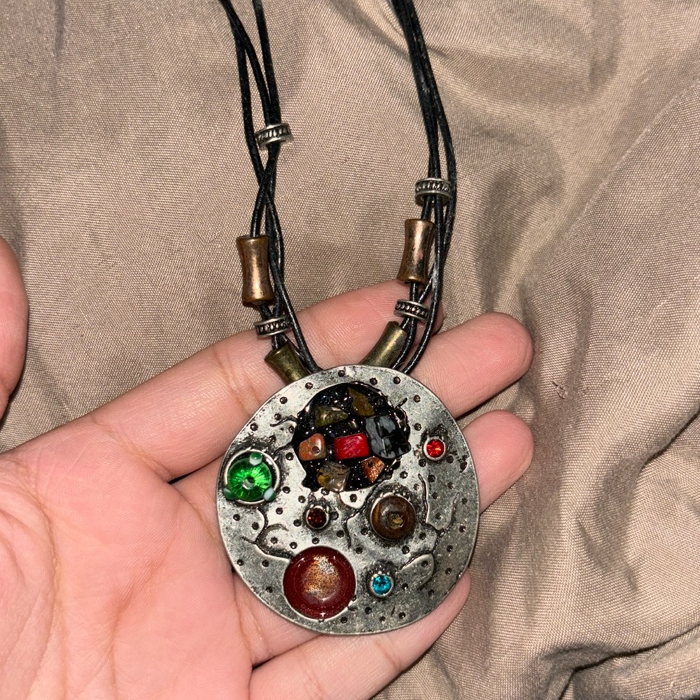 Necklace with beautiful rhinestones